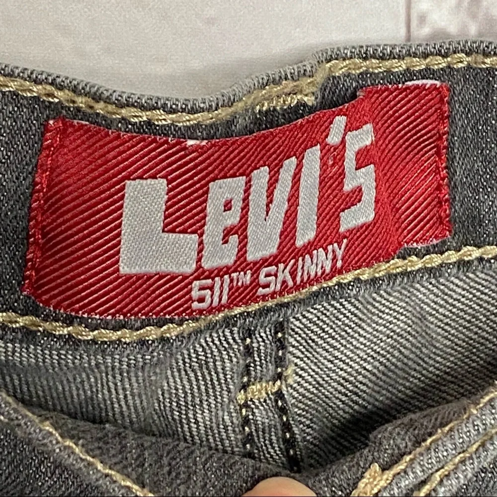 Levis gray skinny